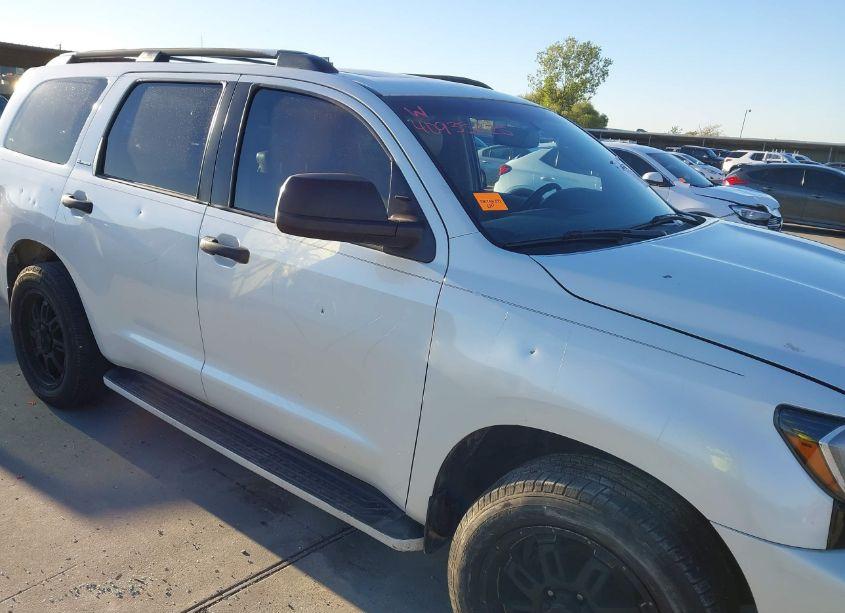 Photo 6 of 2014 Toyota Sequoia PLATINUM 5.7L V8 (VIN 5TDYY5G1XES053266)