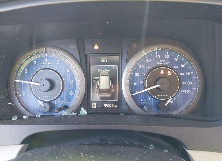 Photo 7 of 2017 Toyota Sienna XLE 8 PASSENGER (VIN 5TDYZ3DC0HS779729)