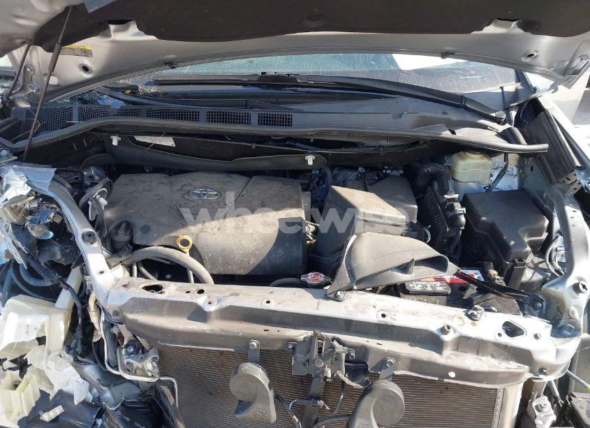 Photo 10 of 2017 Toyota Sienna XLE/LIMITED (VIN 5TDYZ3DC0HS782811)