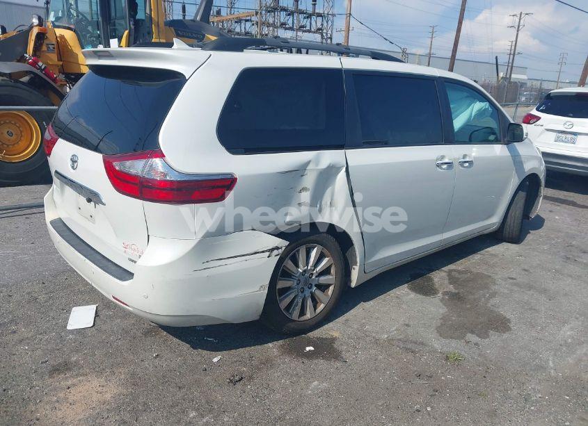 Photo 4 of 2017 Toyota Sienna LIMITED 7 PASSENGER (VIN 5TDYZ3DC0HS868989)