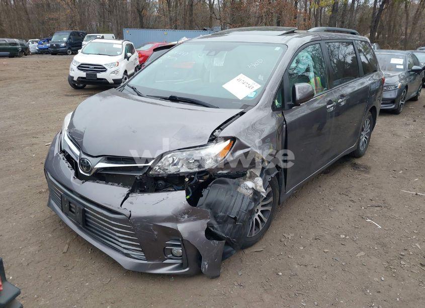 Photo 6 of 2020 Toyota Sienna XLE PREMIUM (VIN 5TDYZ3DC0LS024542)