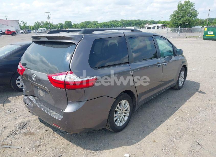 Photo 4 of 2017 Toyota Sienna XLE 8 PASSENGER (VIN 5TDYZ3DC1HS767802)