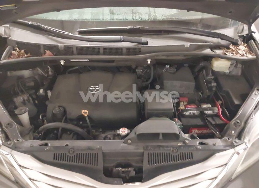 Photo 10 of 2017 Toyota Sienna LIMITED 7 PASSENGER (VIN 5TDYZ3DC1HS791419)