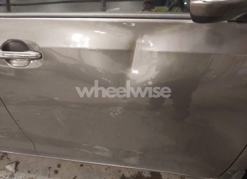 Photo 17 of 2017 Toyota Sienna LIMITED 7 PASSENGER (VIN 5TDYZ3DC1HS791419)