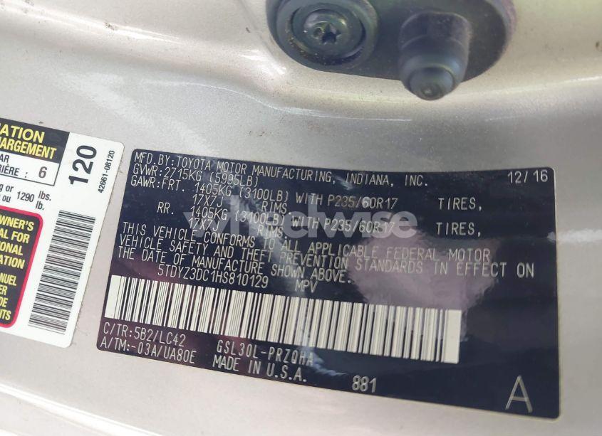 Photo 9 of 2017 Toyota Sienna XLE 8 PASSENGER (VIN 5TDYZ3DC1HS810129)