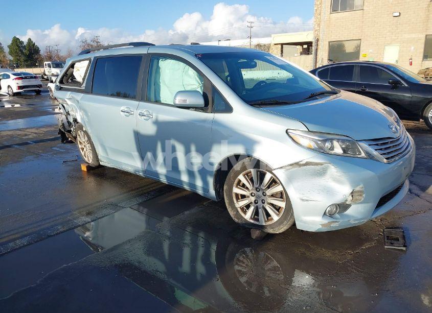 2017 Toyota Sienna LIMITED PREMIUM 7 PASSENGER (VIN 5TDYZ3DC1HS861713) main photo