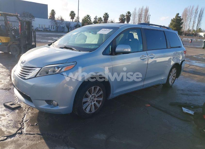 Photo 2 of 2017 Toyota Sienna LIMITED PREMIUM 7 PASSENGER (VIN 5TDYZ3DC1HS861713)