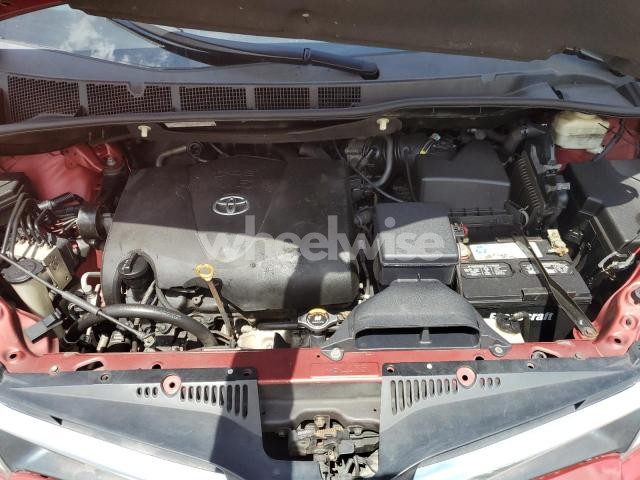 2018 TOYOTA SIENNA XLE (VIN 5TDYZ3DC1JS919082) main photo