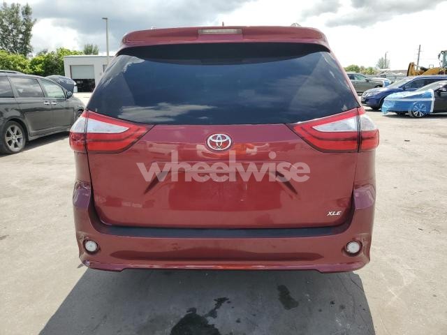 Photo 12 of 2018 TOYOTA SIENNA XLE (VIN 5TDYZ3DC1JS919082)