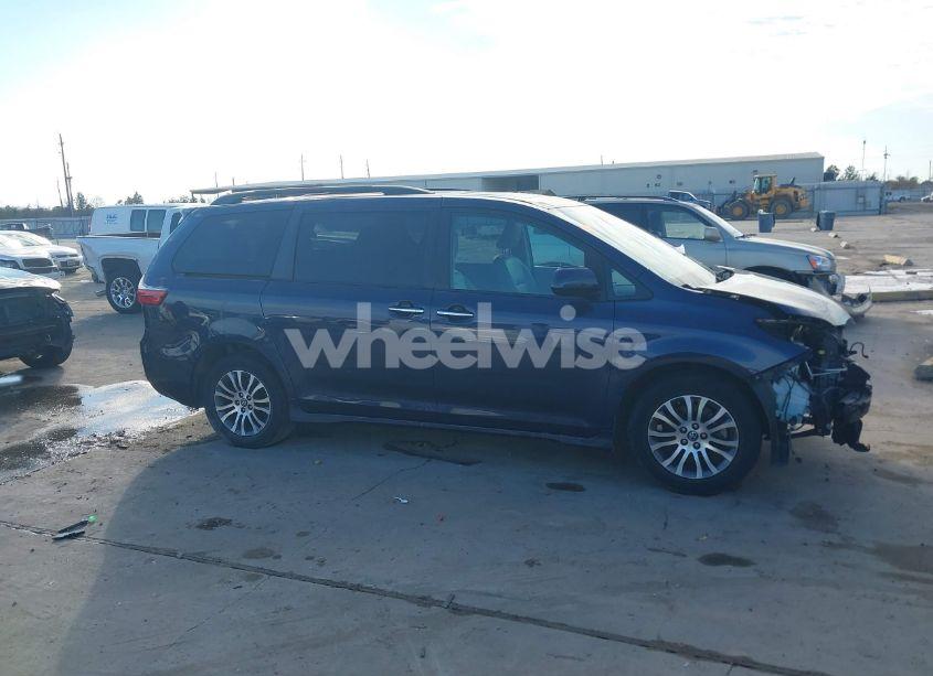 Photo 14 of 2020 Toyota Sienna XLE (VIN 5TDYZ3DC1LS033749)