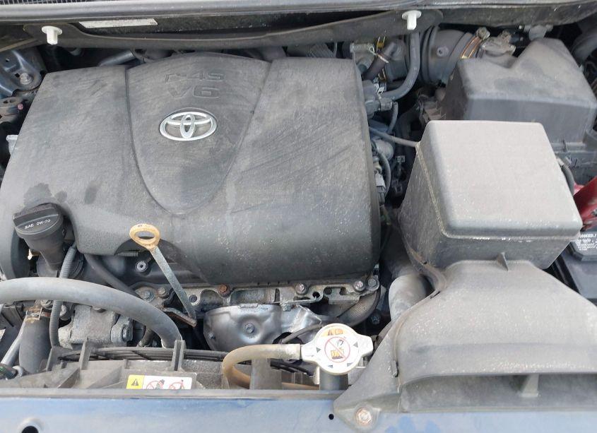 Photo 10 of 2020 Toyota Sienna XLE (VIN 5TDYZ3DC1LS051118)