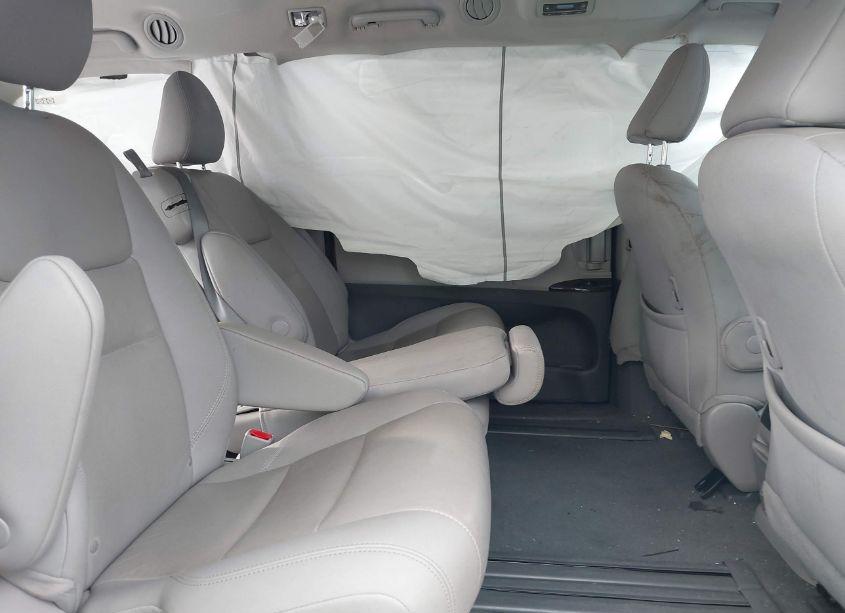 Photo 8 of 2020 Toyota Sienna XLE (VIN 5TDYZ3DC1LS051118)