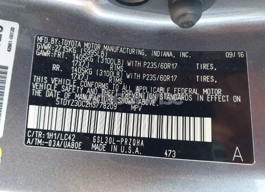 Photo 9 of 2017 Toyota Sienna XLE 8 PASSENGER (VIN 5TDYZ3DC2HS778209)