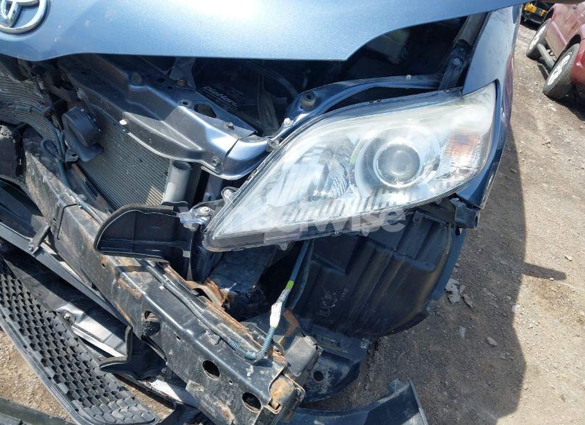 Photo 6 of 2017 Toyota Sienna XLE 8 PASSENGER (VIN 5TDYZ3DC2HS864152)