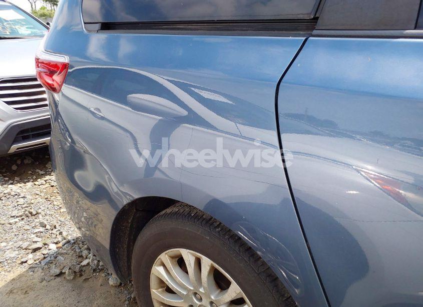 Photo 19 of 2017 Toyota Sienna XLE 8 PASSENGER (VIN 5TDYZ3DC3HS840250)