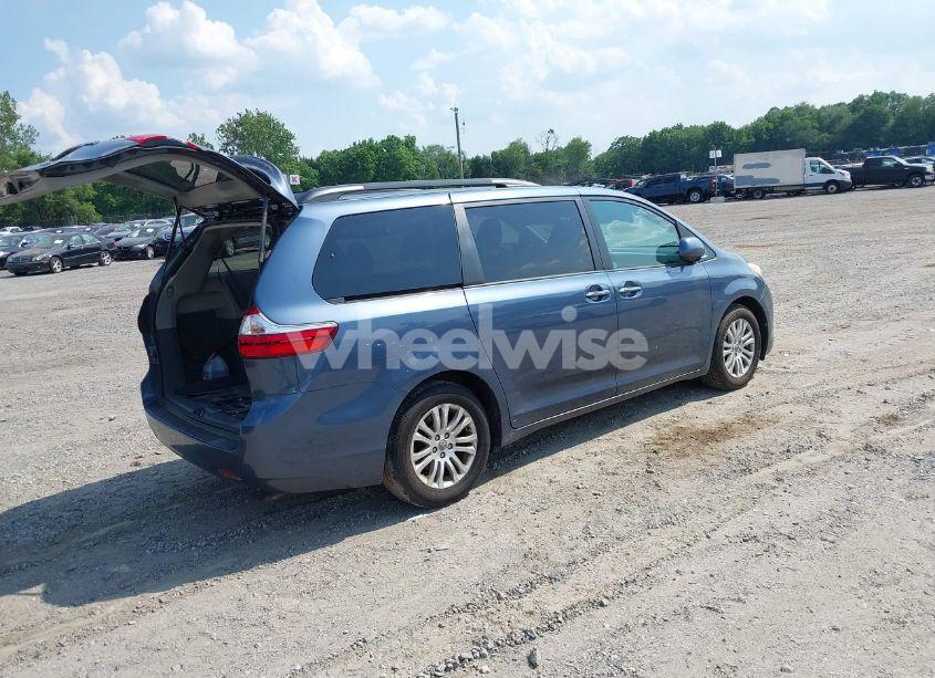 Photo 4 of 2017 Toyota Sienna XLE 8 PASSENGER (VIN 5TDYZ3DC3HS840250)