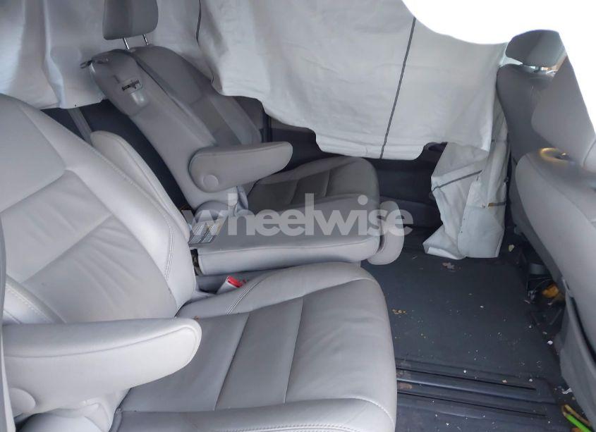 Photo 8 of 2017 Toyota Sienna XLE/LIMITED (VIN 5TDYZ3DC3HS861552)