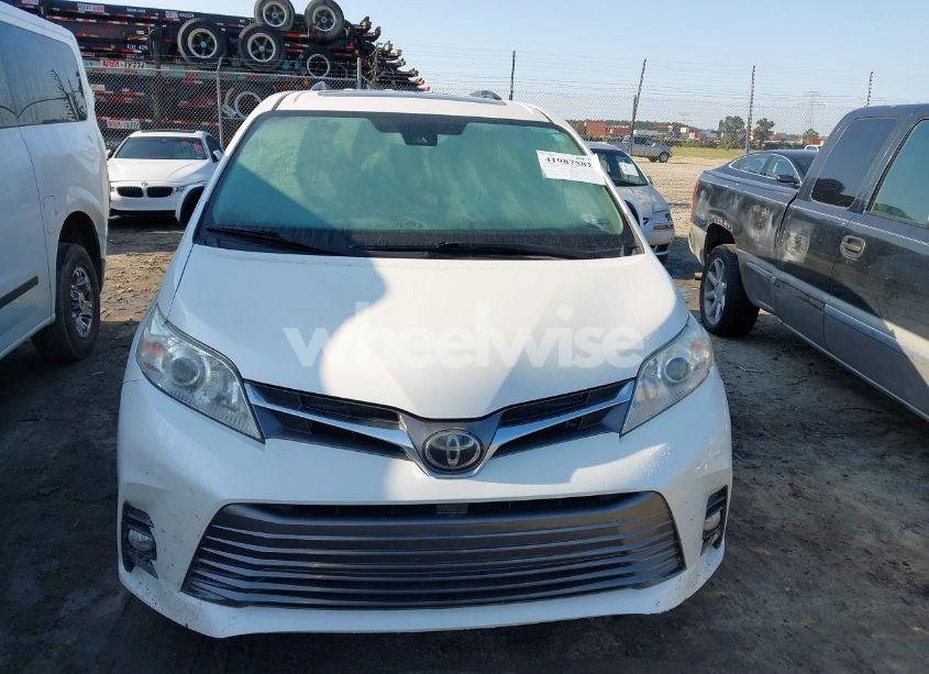 Photo 12 of 2019 Toyota Sienna XLE PREMIUM 8 PASSENGER (VIN 5TDYZ3DC3KS004798)