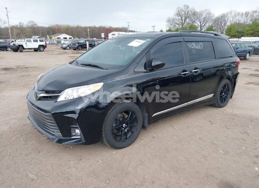 Photo 2 of 2020 Toyota Sienna XLE PREMIUM (VIN 5TDYZ3DC3LS034532)