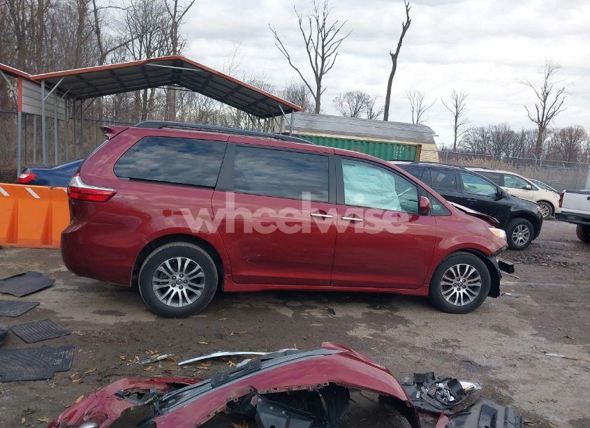 Photo 14 of 2020 Toyota Sienna XLE (VIN 5TDYZ3DC3LS051069)