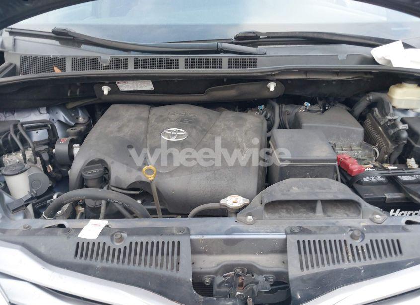 Photo 10 of 2017 Toyota Sienna XLE 8 PASSENGER (VIN 5TDYZ3DC4HS769463)