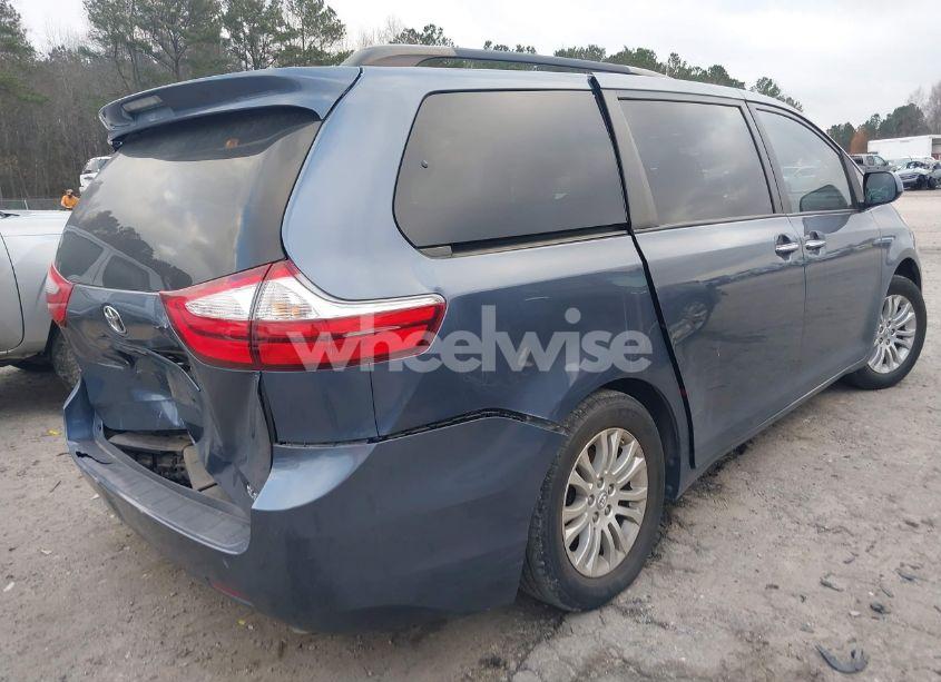 Photo 4 of 2017 Toyota Sienna XLE 8 PASSENGER (VIN 5TDYZ3DC4HS769463)