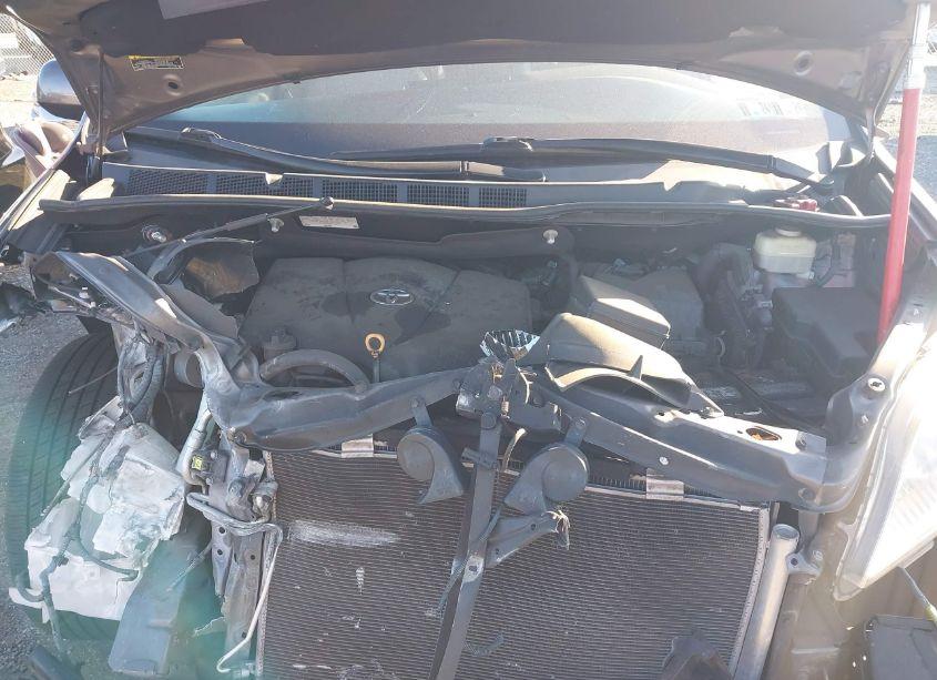 Photo 10 of 2017 Toyota Sienna XLE 8 PASSENGER (VIN 5TDYZ3DC4HS778129)