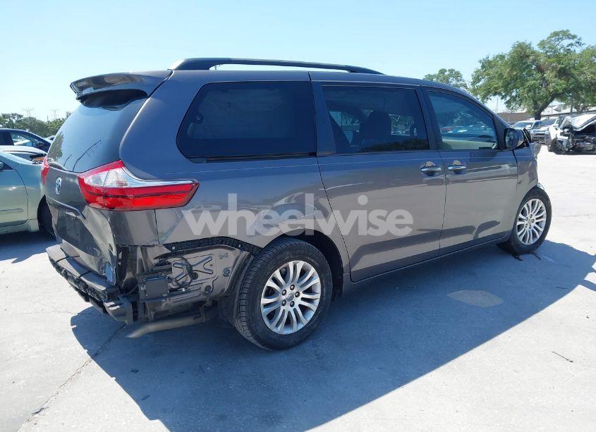 Photo 4 of 2017 Toyota Sienna XLE 8 PASSENGER (VIN 5TDYZ3DC4HS856263)