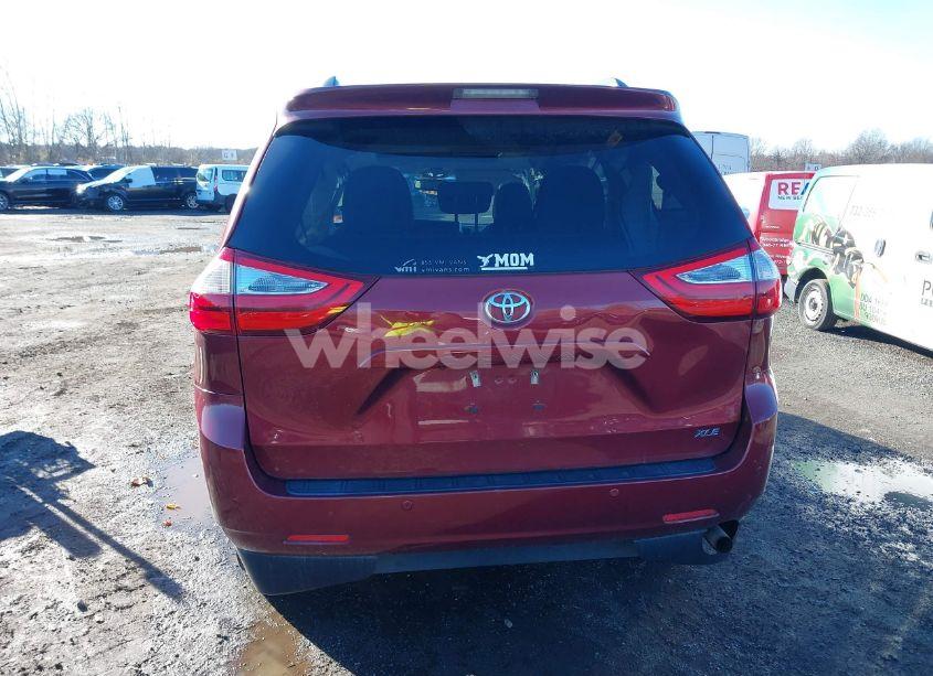 Photo 16 of 2017 Toyota Sienna XLE/LIMITED (VIN 5TDYZ3DC4HS868879)