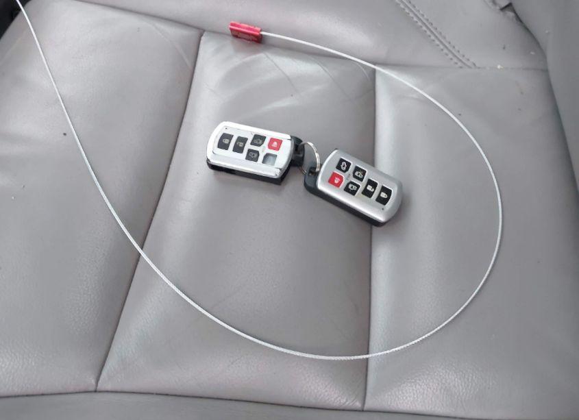 Photo 11 of 2017 Toyota Sienna XLE 8 PASSENGER (VIN 5TDYZ3DC4HS882426)