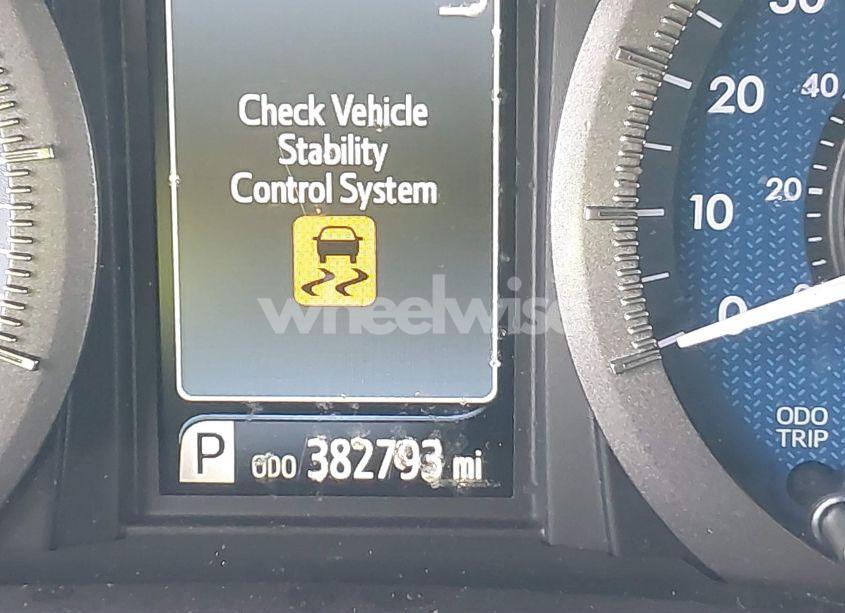 Photo 15 of 2017 Toyota Sienna XLE 8 PASSENGER (VIN 5TDYZ3DC4HS886380)