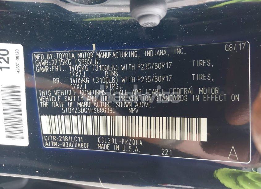 Photo 9 of 2017 Toyota Sienna XLE 8 PASSENGER (VIN 5TDYZ3DC4HS886380)