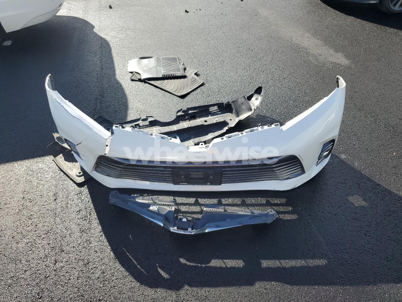 Photo 13 of 2018 TOYOTA SIENNA XLE (VIN 5TDYZ3DC4JS955395)