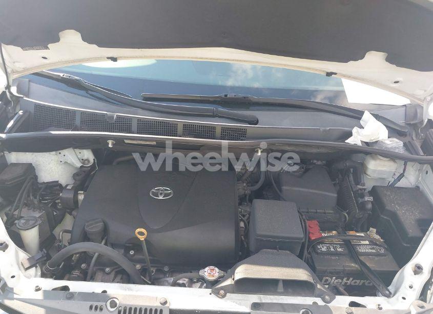 Photo 10 of 2020 Toyota Sienna XLE (VIN 5TDYZ3DC4LS082279)