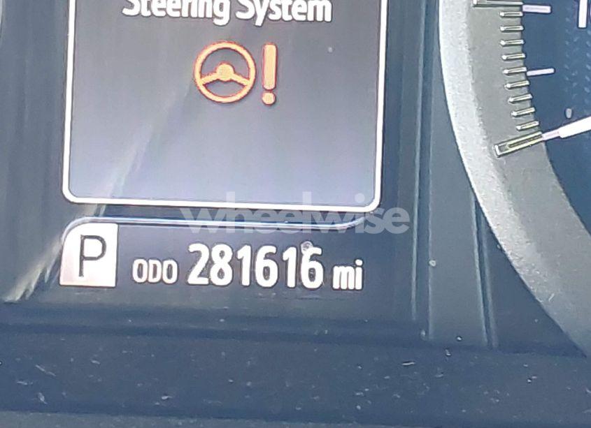 Photo 16 of 2017 Toyota Sienna XLE 8 PASSENGER (VIN 5TDYZ3DC5HS803314)