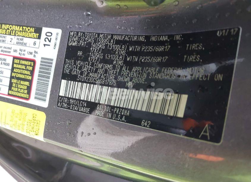 Photo 9 of 2017 Toyota Sienna XLE 8 PASSENGER (VIN 5TDYZ3DC5HS817875)