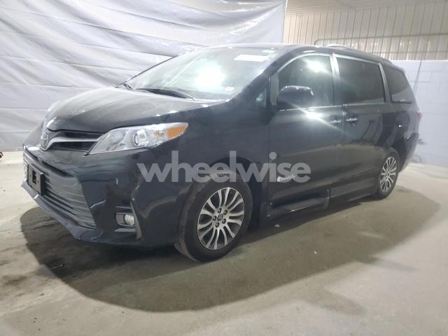 Photo 7 of 2018 TOYOTA SIENNA XLE (VIN 5TDYZ3DC5JS906920)