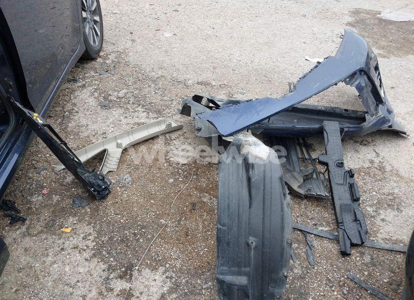 Photo 10 of 2019 Toyota Sienna LIMITED PREMIUM 7 PASSENGER (VIN 5TDYZ3DC5KS003944)