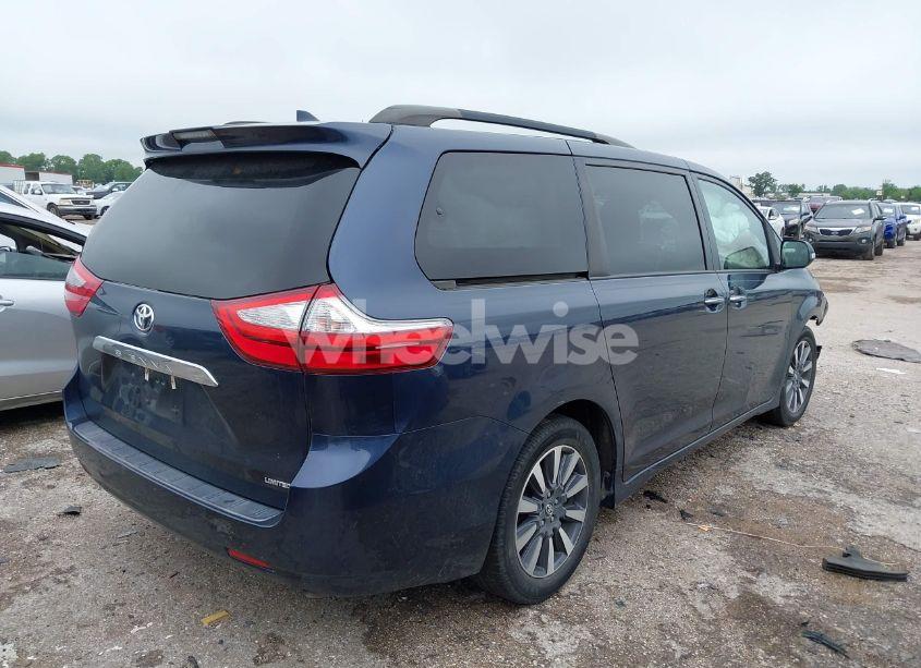 Photo 4 of 2019 Toyota Sienna LIMITED PREMIUM 7 PASSENGER (VIN 5TDYZ3DC5KS003944)