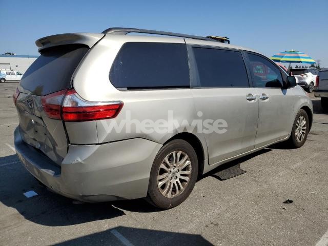Photo 5 of 2017 TOYOTA SIENNA XLE (VIN 5TDYZ3DC6HS868902)