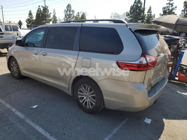 Photo 8 of 2017 TOYOTA SIENNA XLE (VIN 5TDYZ3DC6HS868902)
