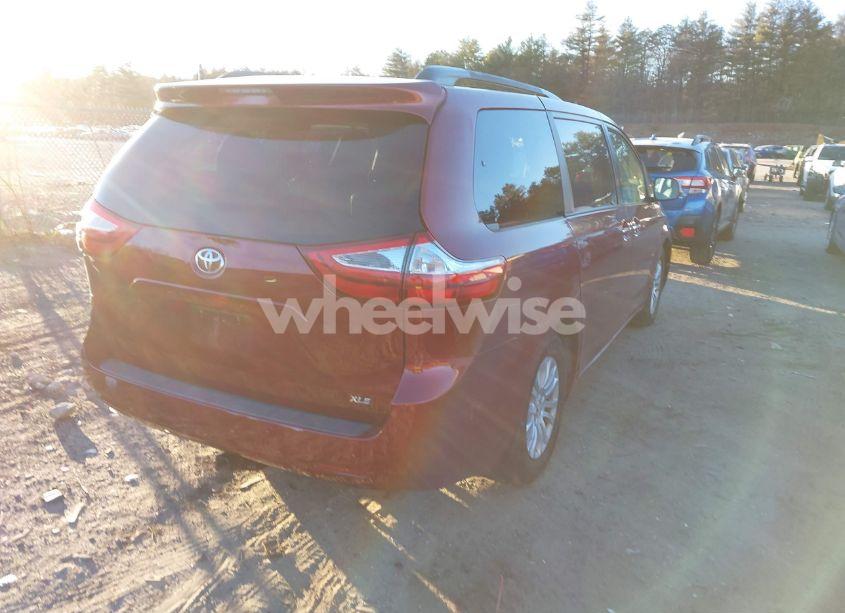 Photo 4 of 2017 Toyota Sienna XLE 8 PASSENGER (VIN 5TDYZ3DC6HS878474)