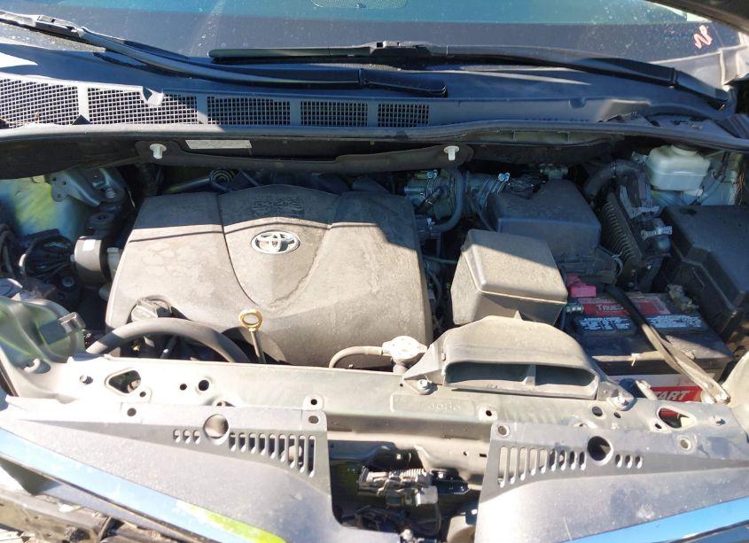 Photo 10 of 2020 Toyota Sienna XLE (VIN 5TDYZ3DC6LS045766)