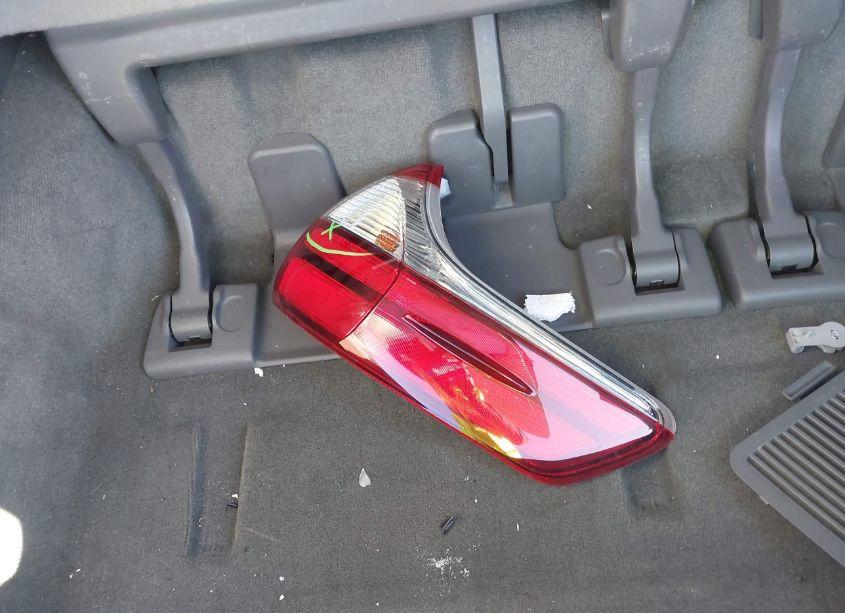 Photo 12 of 2017 Toyota Sienna XLE 8 PASSENGER (VIN 5TDYZ3DC7HS892965)