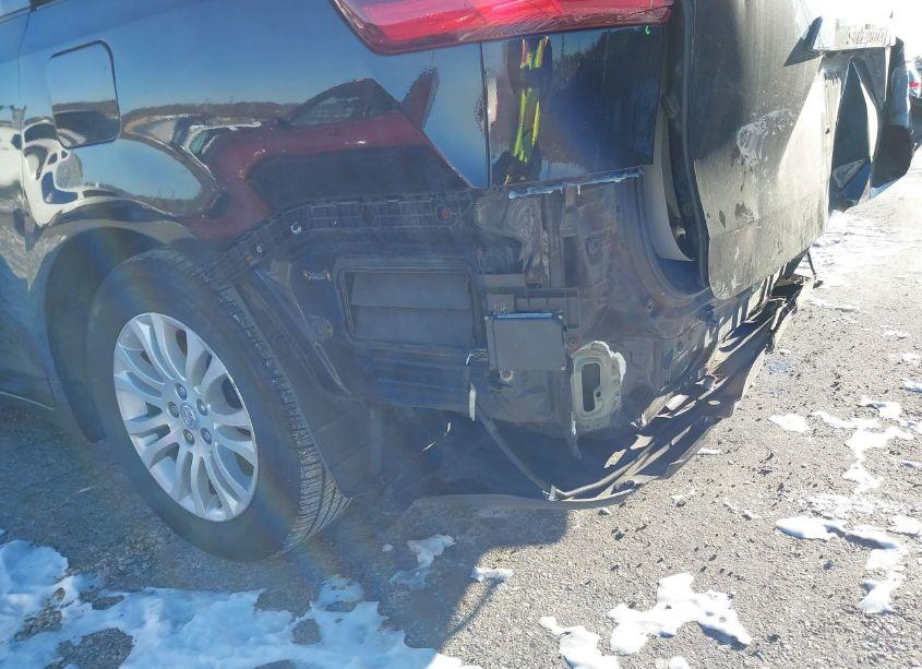 Photo 20 of 2017 Toyota Sienna XLE 8 PASSENGER (VIN 5TDYZ3DC7HS892965)