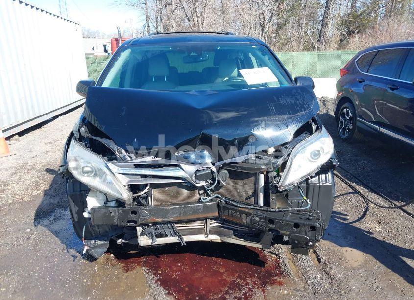 Photo 13 of 2020 Toyota Sienna XLE (VIN 5TDYZ3DC7LS060728)