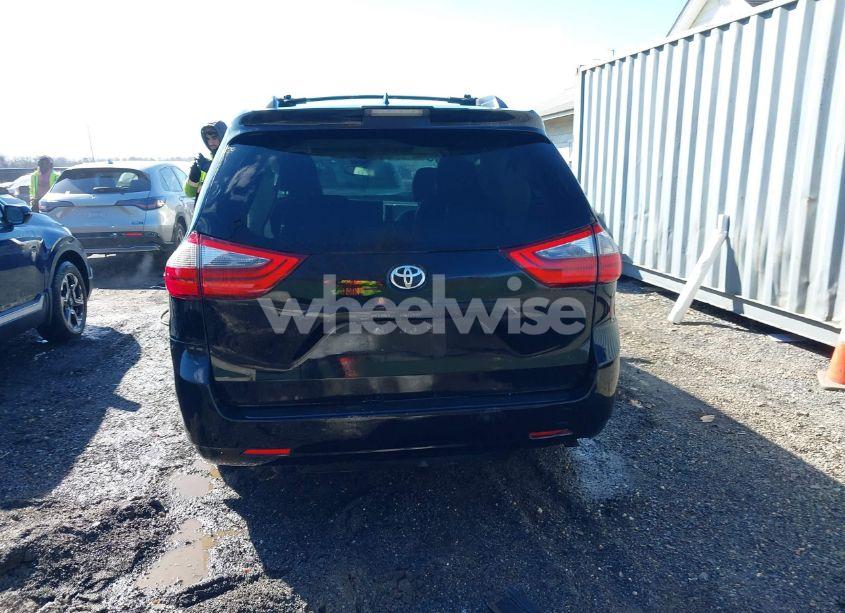 Photo 17 of 2020 Toyota Sienna XLE (VIN 5TDYZ3DC7LS060728)