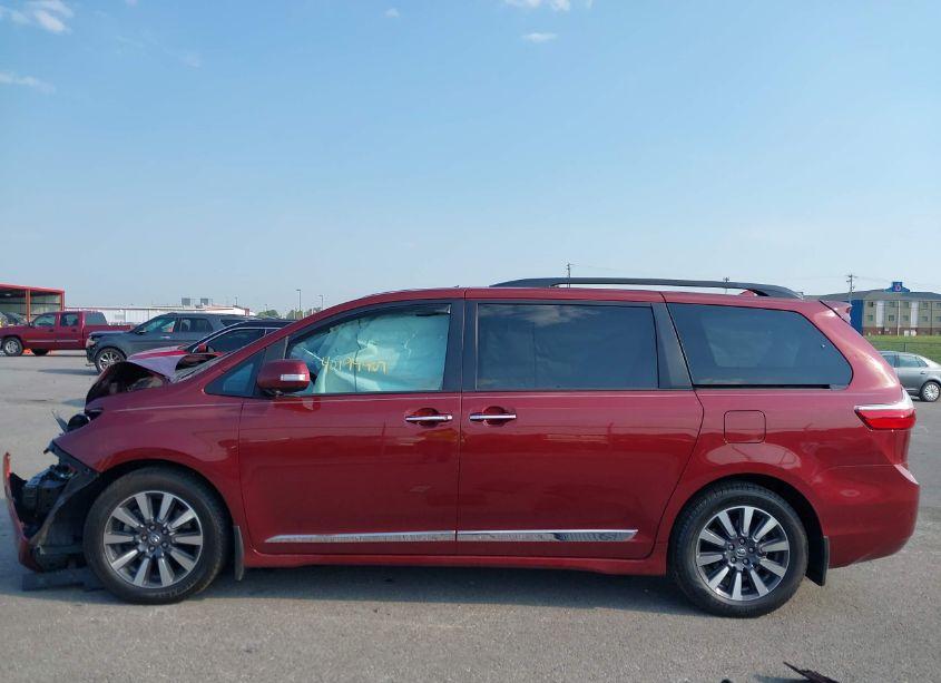 Photo 14 of 2019 Toyota Sienna LIMITED 7 PASSENGER (VIN 5TDYZ3DC8KS019538)
