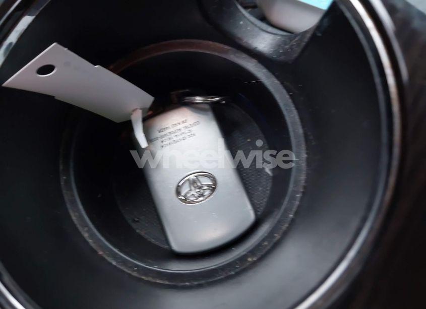 Photo 11 of 2019 Toyota Sienna XLE 8 PASSENGER (VIN 5TDYZ3DC8KS982777)