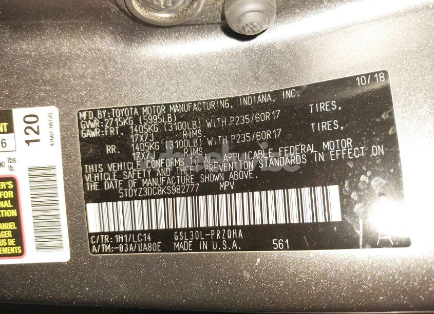 Photo 9 of 2019 Toyota Sienna XLE 8 PASSENGER (VIN 5TDYZ3DC8KS982777)